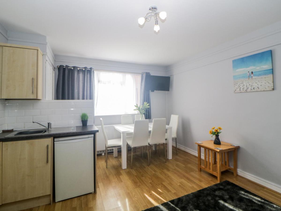Devon Seaside Apartment Paignton Exterior photo